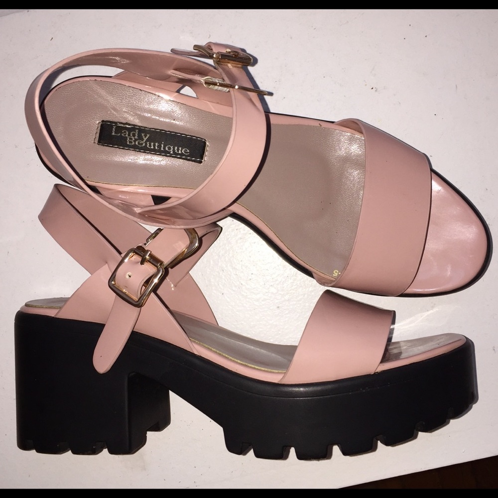 Light pink and black platform sandals
